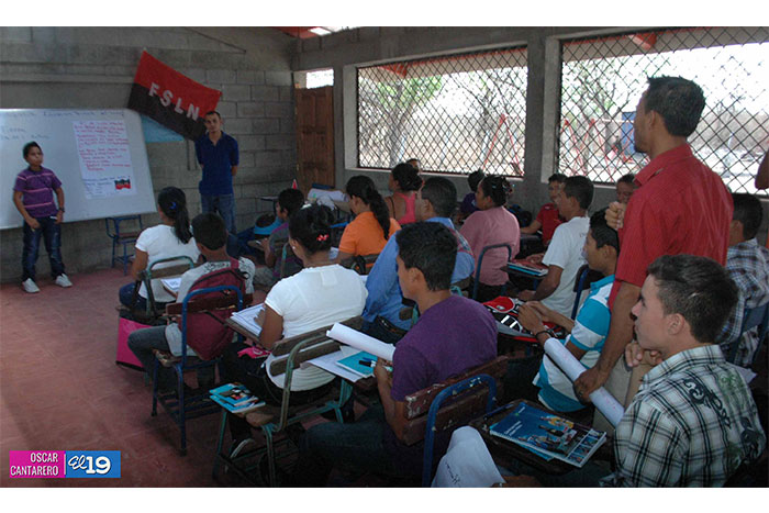 Secundaria Rural garantiza el desarrollo de los jóvenes desde sus comunidades