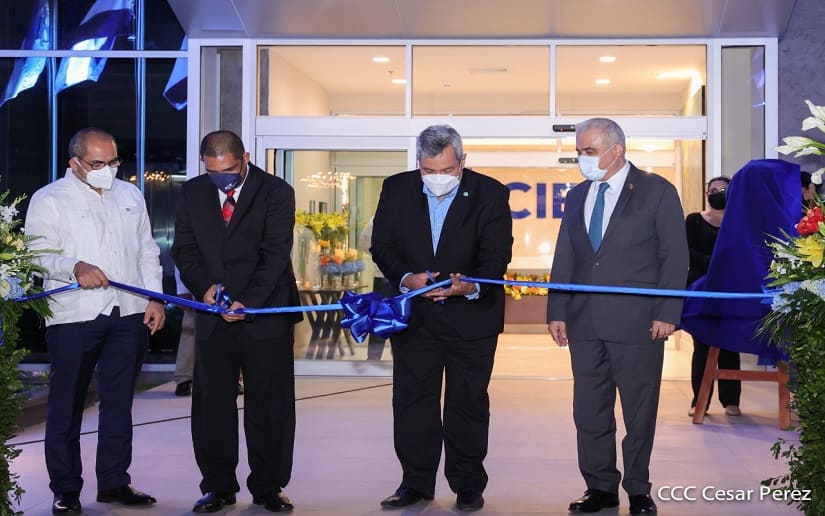 Inauguración del Edificio del BCIE en Nicaragua
