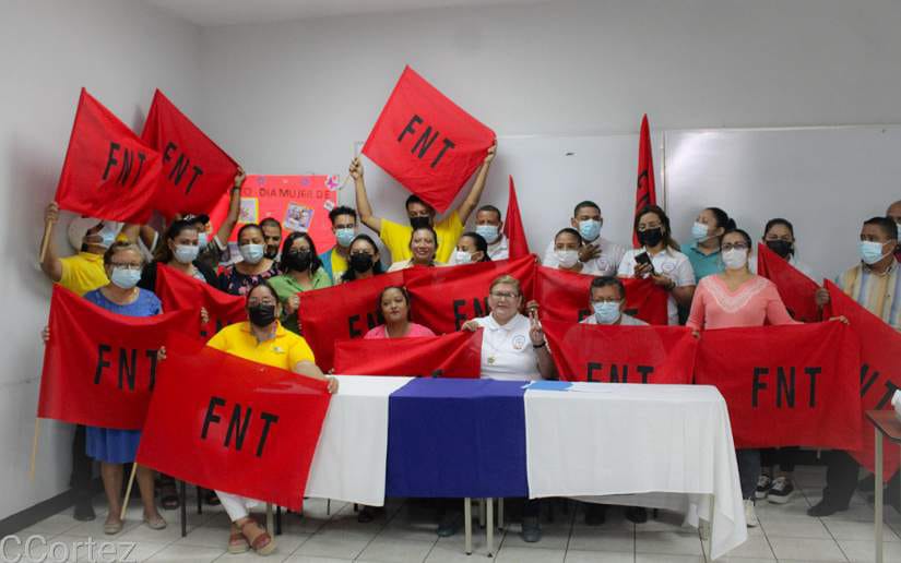 Mujeres de FESITUN-FNT participan en taller sobre prevención de violencia de género