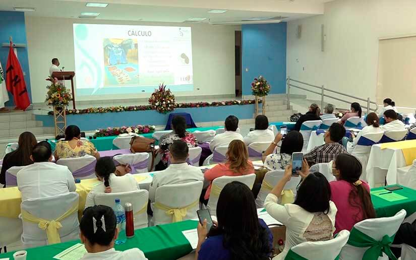 Nicaragua fortalece capacidades médicas para la reducción de muertes maternas