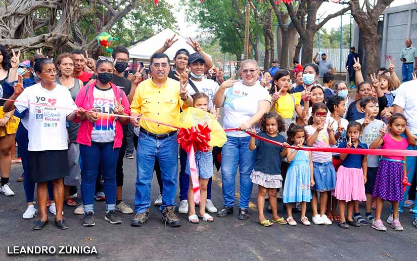 Entregan tres cuadras de calles nuevas a familias de Motastepe