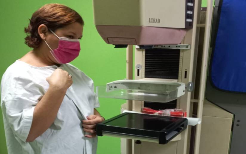 Hospital Alemán Nicaragüense realiza jornada de prevención del cáncer de mama