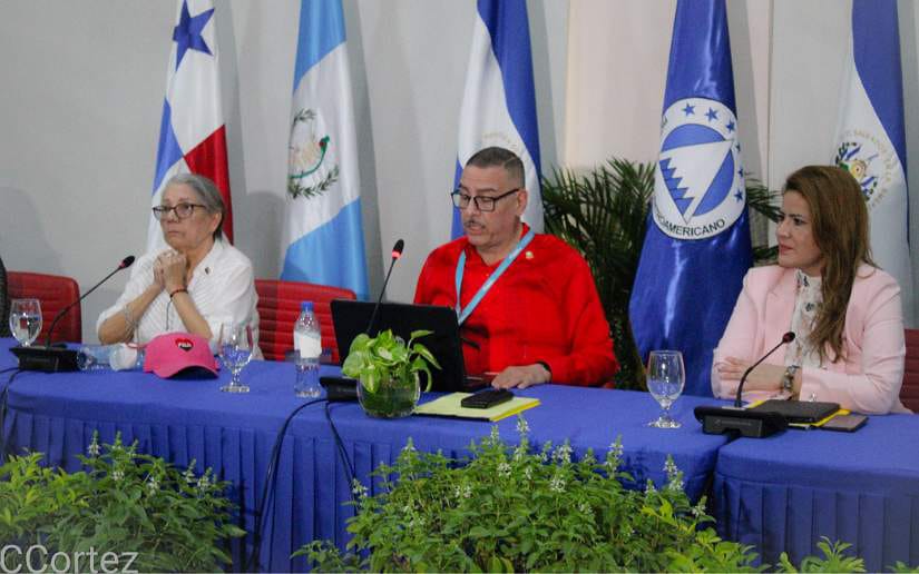 Parlamentarios de izquierda de Centroamérica emiten declaración en Nicaragua