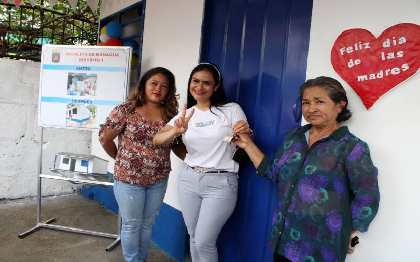 Entregan viviendas dignas a madre e hija en Managua