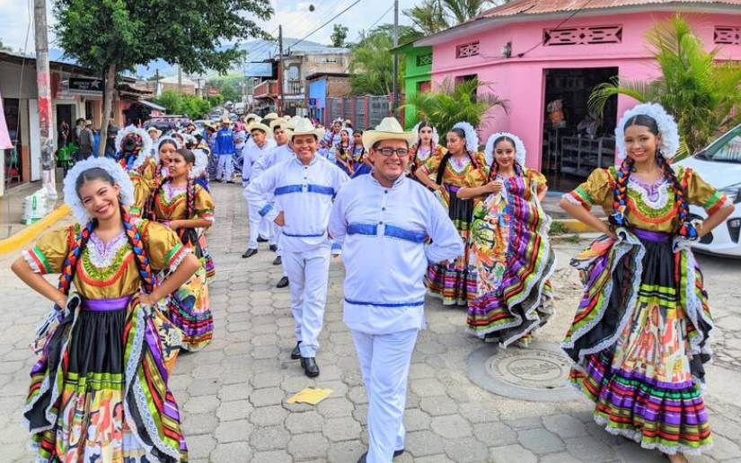 Escuelas municipales de artes, danza y coros llevan alegría a las familias