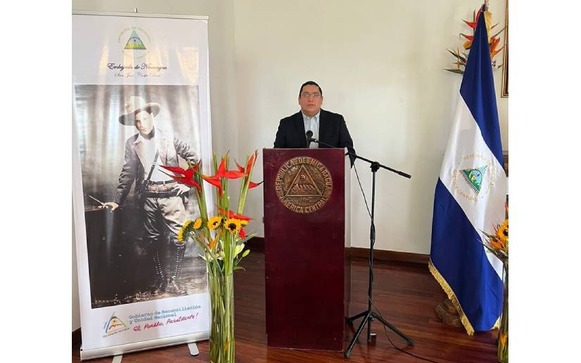 Embajada de Nicaragua conmemoró en Costa Rica  el natalicio del General Sandino