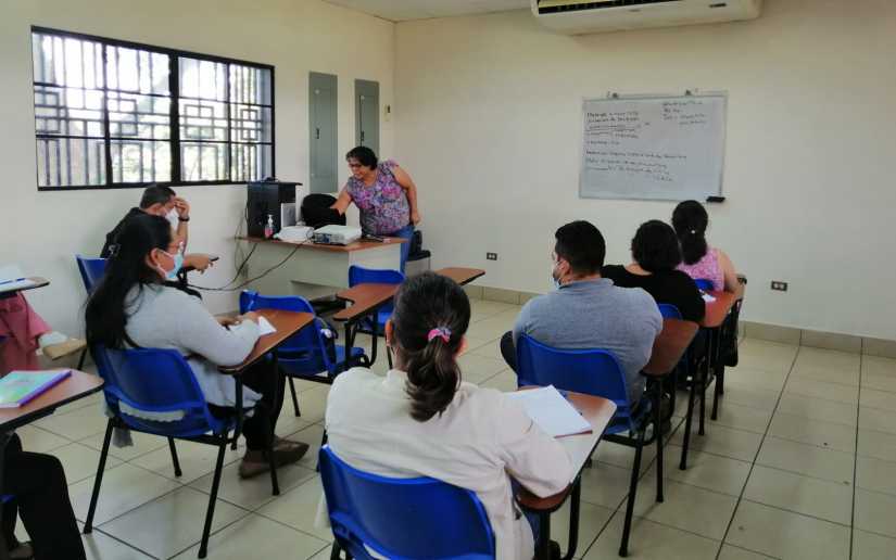 Inicia posgrado de acupuntura en Managua