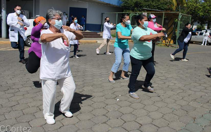 Celebran con zumbatón a las Madres Victoriosas en el Hospital Alemán Nicaragüense