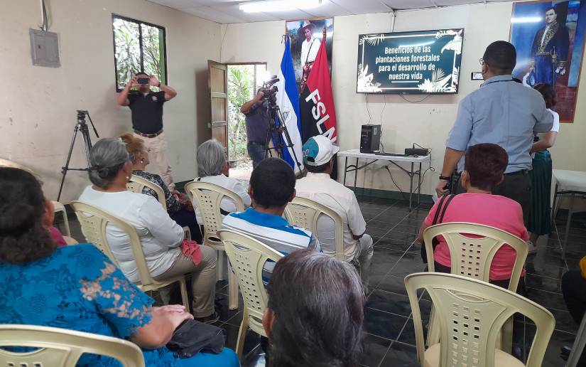 Adultos mayores de Matagalpa visitan arboretum nacional