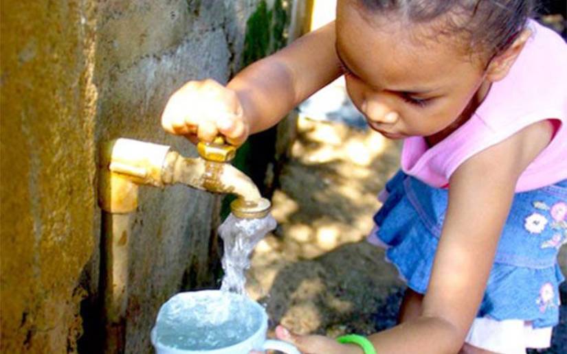 Enacal restablece el servicio de agua potable en Bluefields