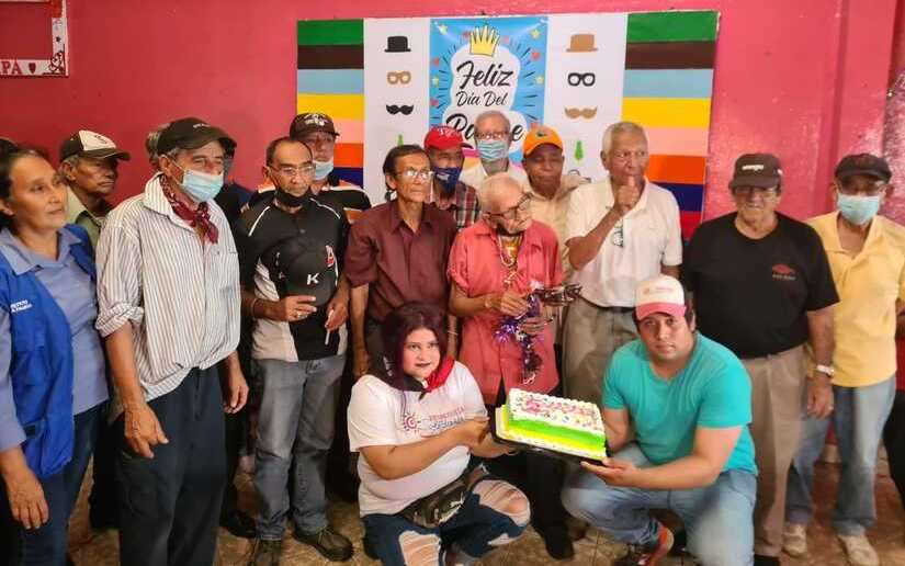 Promotoría Solidaría celebra encuentro recreativo con adultos mayores
