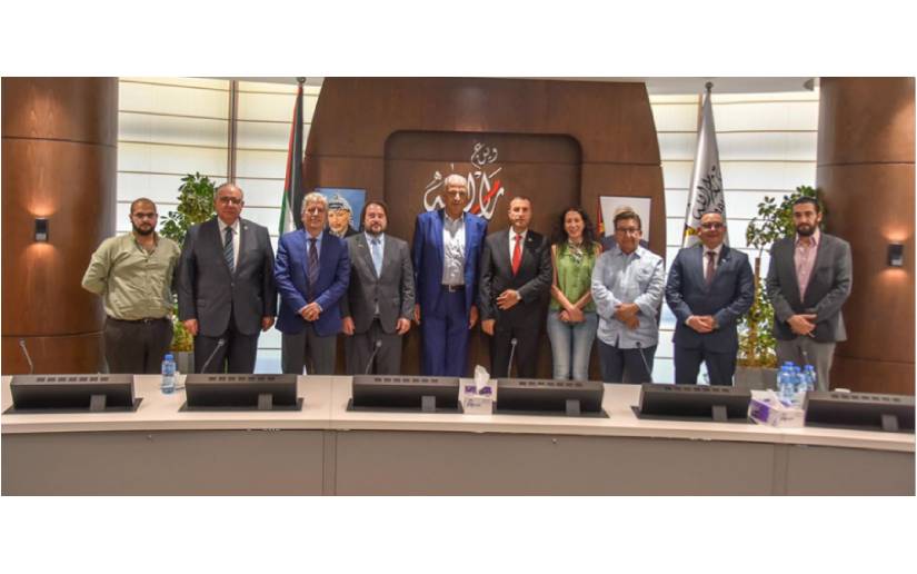 Municipio de Ramallah recibe a Embajadores de América Latina en Palestina