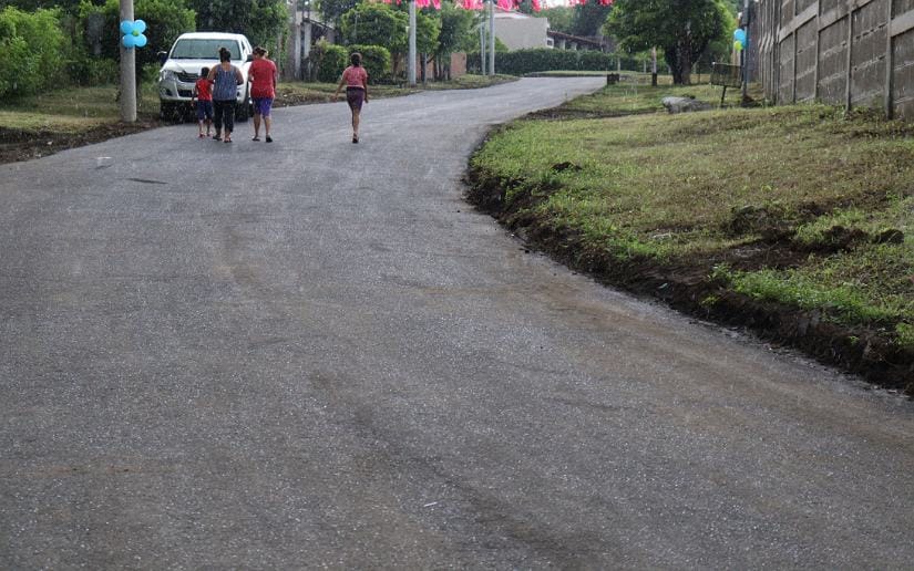 Más calles nuevas en el barrio Motastepe en Managua