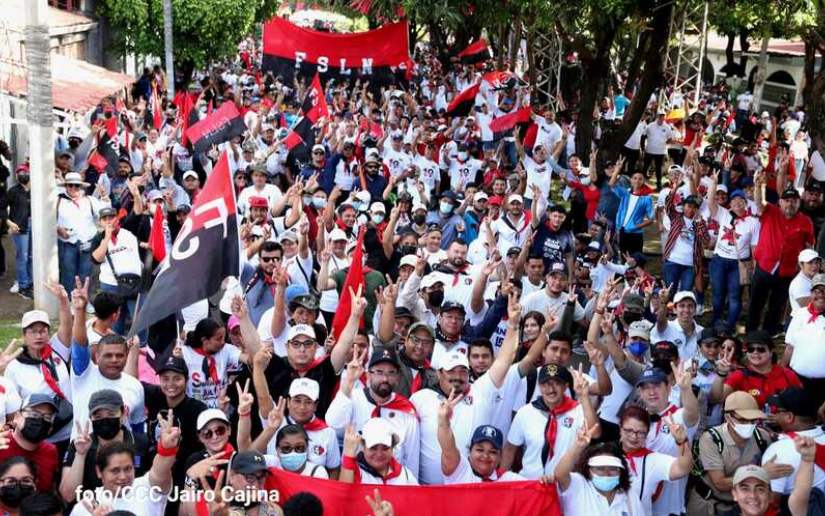 Caminata multitudinaria rindió homenaje al Comandante Julio Buitrago
