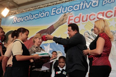 Estudiantes de América Latina homenajearán al Comandante Chávez