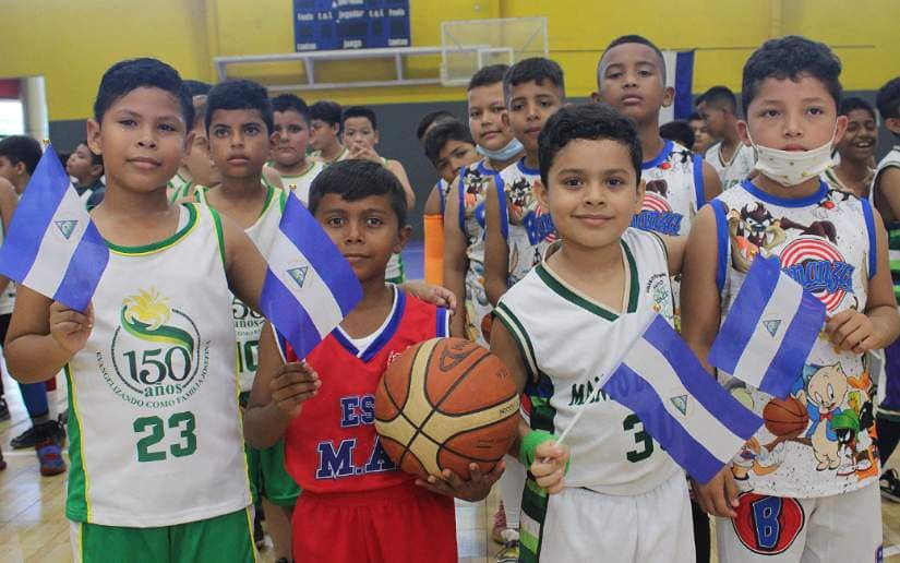 Celebran Juegos estudiantiles nacionales de minibaloncesto