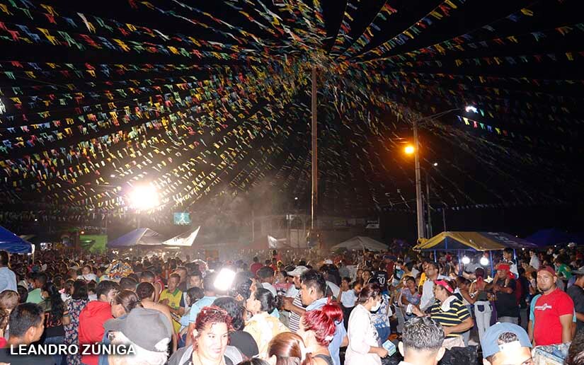 Managuas celebran a “El Mocito” en el tradicional Palo Lucio
