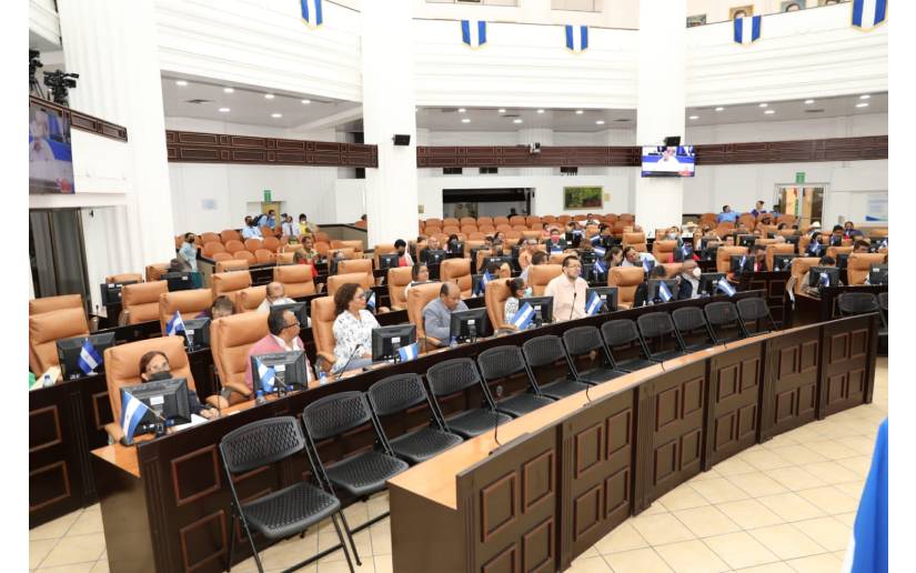 Asamblea Nacional hace mención especial por el mes de la Patria