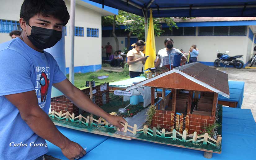  Estudiantes técnicos de Ticuantepe desarrollan Expo Feria en saludo a la Patria