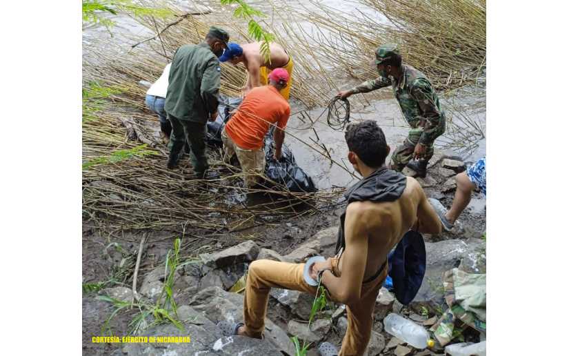 Ejército de Nicaragua realizó búsqueda y rescate de los cuerpos sin vida 