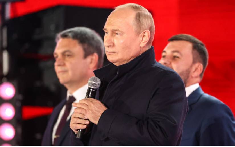Presidente Vladimir Putin en manifestación Elección del pueblo. Juntos para siempre