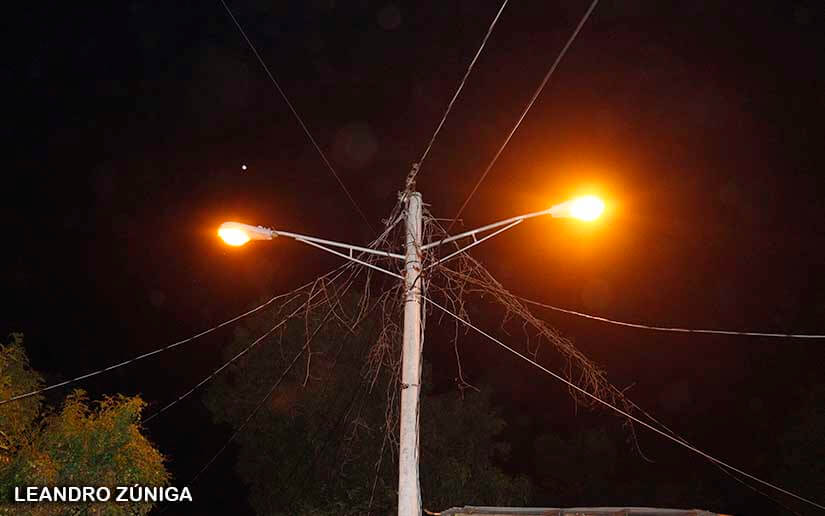 Rehabilitan alumbrado público en el barrio Vistas del Xolotlán