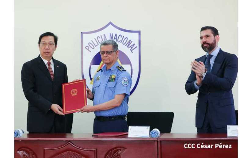 China entrega a Nicaragua donativo de equipos y materiales para la Policía Nacional