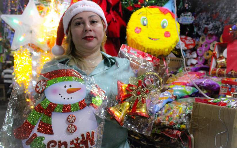Productos navideños con muy buena demanda en mercados capitalinos