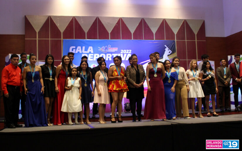 Premian a los mejores atletas del año de las Academias de la Alcaldía de Managua