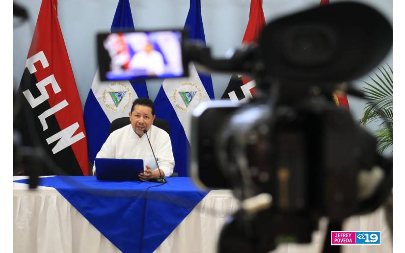 Ministerio de Educación capacitará a 60 mil docentes de todas las modalidades