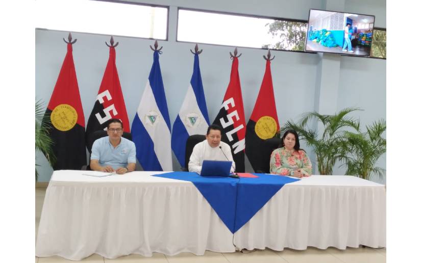 Escuelas públicas conmemoran los 107 años del tránsito a la inmortalidad de Rubén Darío
