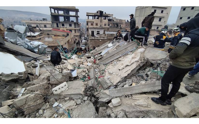Ascienden a 461 los fallecidos a causa del terremoto en Siria