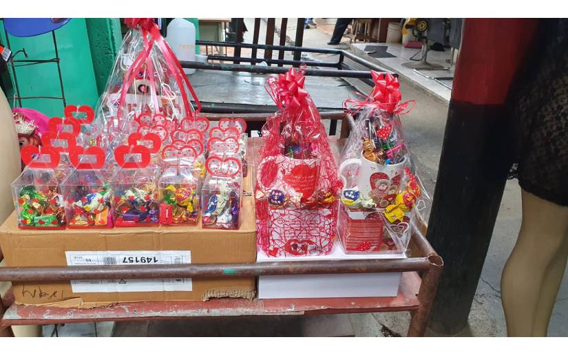 Comerciantes del mercado Israel Lewites anuncian feria para el Día de los Enamorados