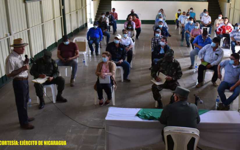 Ejército de Nicaragua participó en reunión con productores cafetaleros de Matagalpa