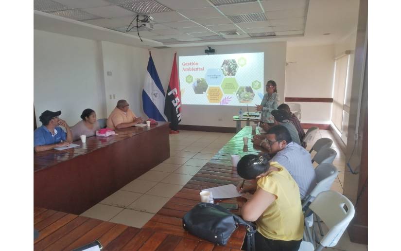 Mefcca promueve la creación de planes de gestión ambiental en sector productivo