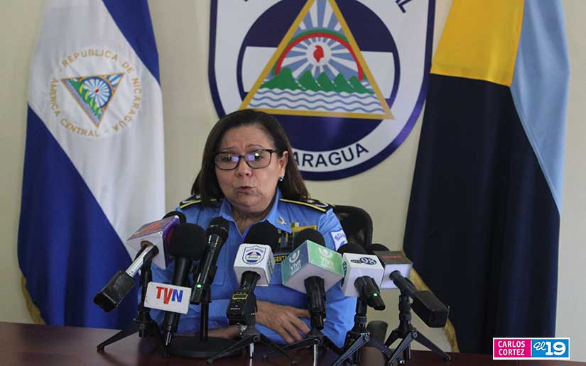 Más de 12 mil personas participan en seminarios y conocen cartilla de educación vial