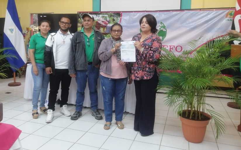 Inafor entrega incentivos para el desarrollo de planes de reforestación a nivel nacional