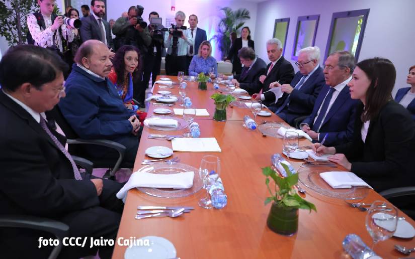 Presidente Daniel Ortega y Compañera Rosario sostienen encuentro con Canciller Serguéi Lavrov