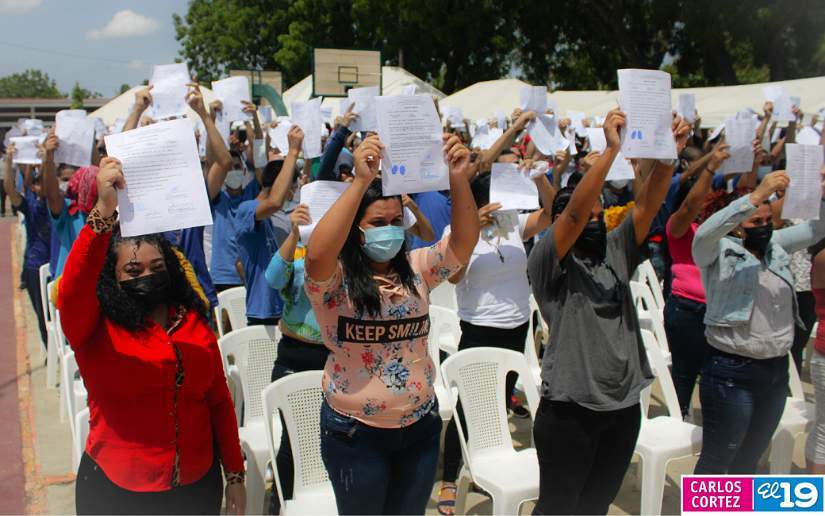 Privados de libertad reciben una oportunidad para pasar con sus familias en el Día de las Madres