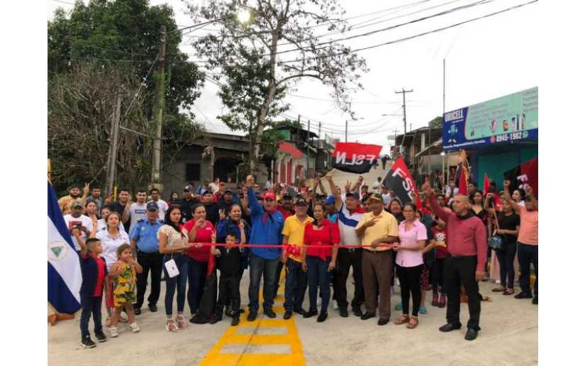 Militancia sandinista participa en caminata e inauguración de calle en Muelle de los Bueyes