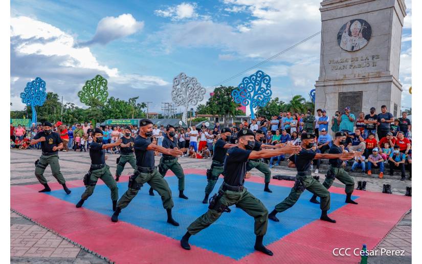 Capitalinos disfrutaron el fin de semana en la Exposición Estática del Ejército de Nicaragua