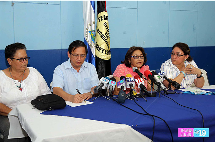 MINED anuncia reinicio de clases en municipios bajo Alerta Roja