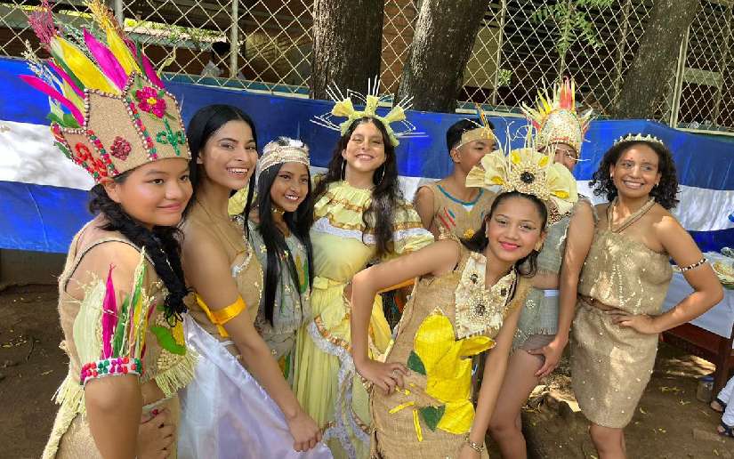 Centros educativos de Nicaragua celebran el Día Nacional del Maíz