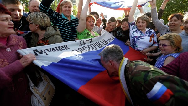 Moscú respeta decisión independentista de Donetsk y Lugansk