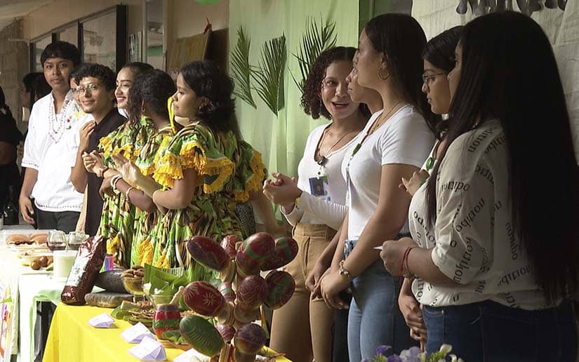 Universitarios de UNIVALLE rescatan cultura de antepasados