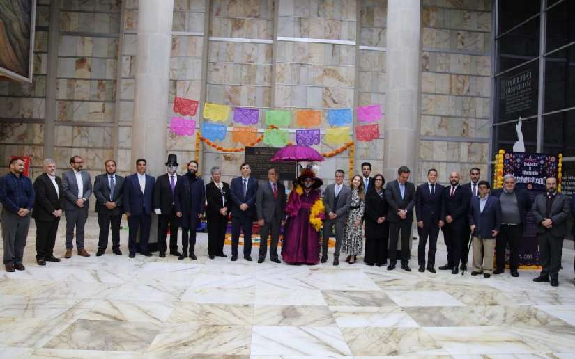Embajada de Nicaragua participa en festividad indígena del Día de los Muertos, en México