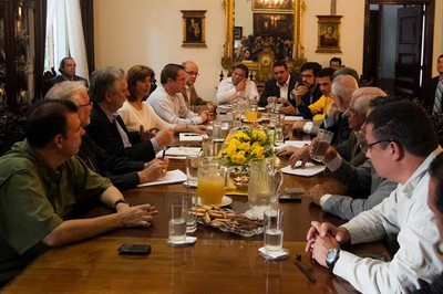 Unasur desea consolidar un espacio de diálogo permanente en Venezuela