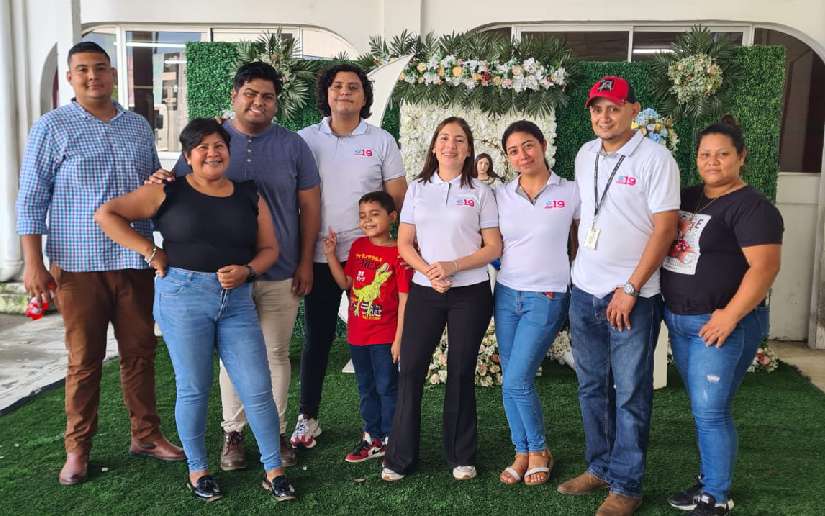 El 19 Digital celebra la Purísima con mucho fervor y alegría Mariana