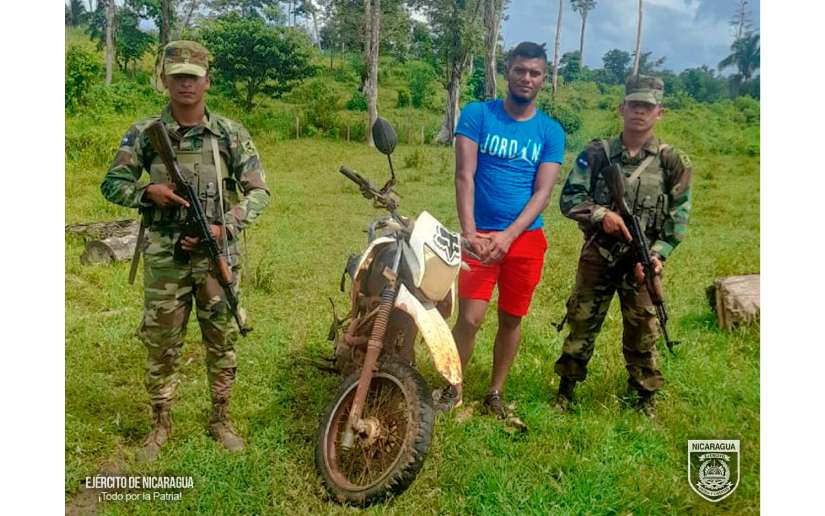 Destacamento Militar Sur informa sobre servicios operativos en El Castillo y San Carlos
