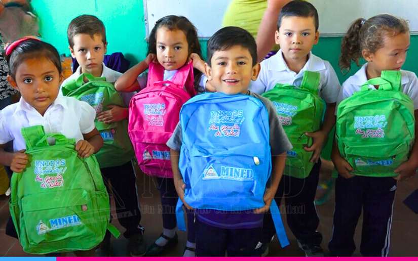 Gobierno de Nicaragua distribuirá 1 millón de paquetes escolares para estudiantes